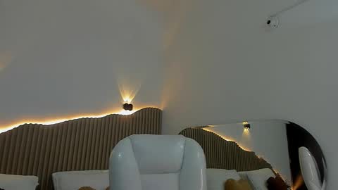 iris8_ online show from 03-11-26, 07:31