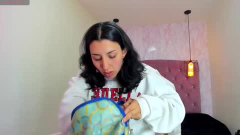 Snapshot of iris_77 chatting on 11-05-25, 03:01 iris_77 online show from 11-05-25, 03:01