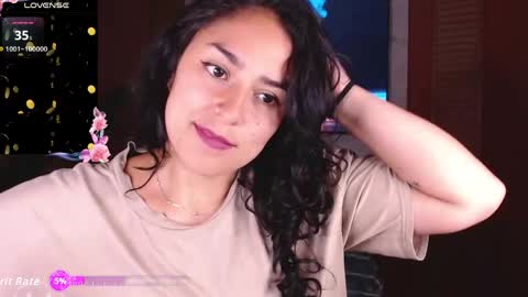 Snapshot of iris_colette chatting on 06-05-26, 02:18 iris_colette online show from 06-05-26, 02:18