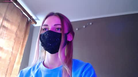 Lily online show from 09-09-25, 02:05