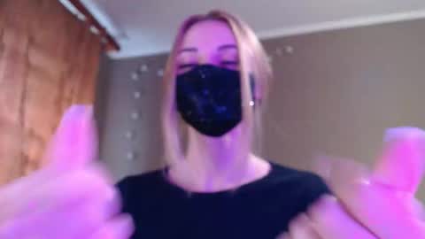 Lily online show from 10-01-25, 03:07