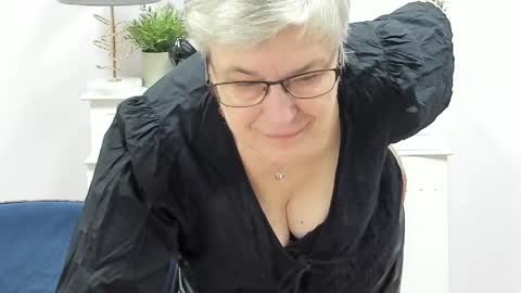 I R I S online show from 03-02-26, 07:15