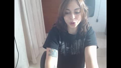 irisarellano_ online show from 04-09-26, 01:49