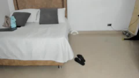 Iris Fit online show from 10-21-25, 01:34