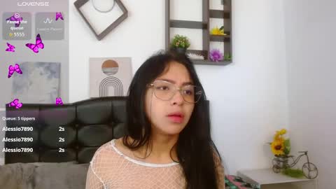 Snapshot of irisgp chatting on 02-28-26, 11:22 Rose online show from 02-28-26, 11:22