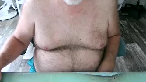 Snapshot of irishdudeloveoib chatting on 02-09-25, 08:56 Irishdudelove online show from 02-09-25, 08:56