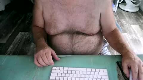 Snapshot of irishdudeloveoib chatting on 02-11-25, 09:03 Irishdudelove online show from 02-11-25, 09:03