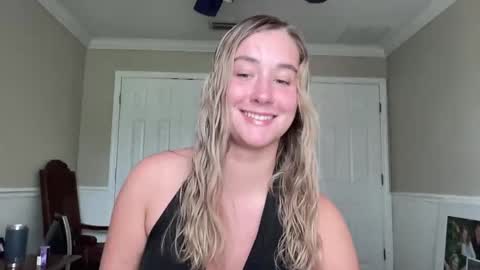 Irispink1 online show from 06-08-26, 04:51