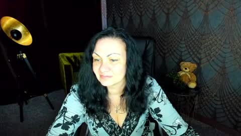 Iris online show from 05-25-26, 11:38