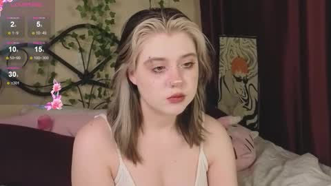 I am Cutie Iris3 online show from 11-20-25, 09:09