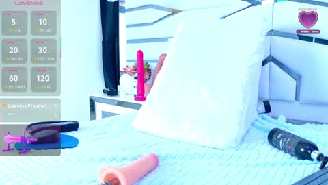 Iris online show from 02-03-25, 02:24