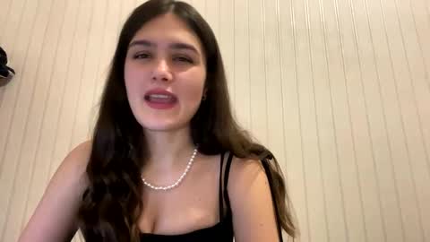 irisss31 online show from 01-25-25, 05:51