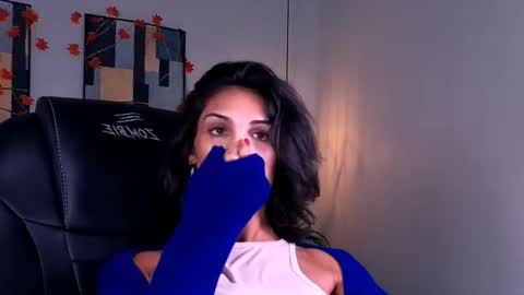 Snapshot of irma_dust chatting on 11-14-25, 09:30 IRMA FOLLOW ME online show from 11-14-25, 09:30