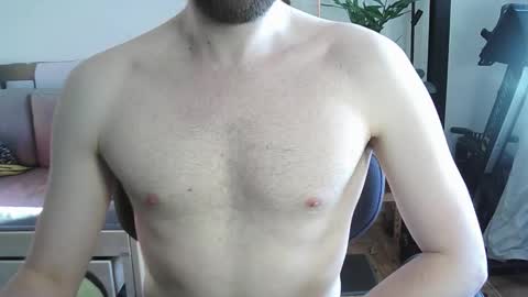 Snapshot of irndke chatting on 11-06-25, 07:53 Irndke online show from 11-06-25, 07:53