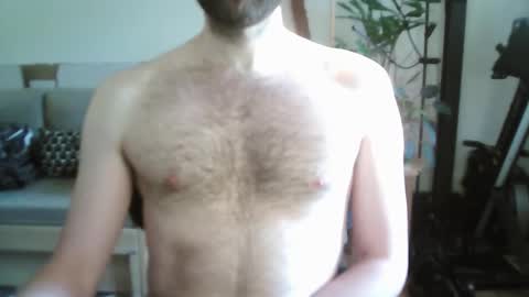 Snapshot of irndke chatting on 12-19-25, 07:37 Irndke online show from 12-19-25, 07:37