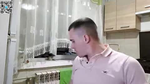 Snapshot of iron_mast chatting on 03-23-26, 08:24 Anton online show from 03-23-26, 08:24