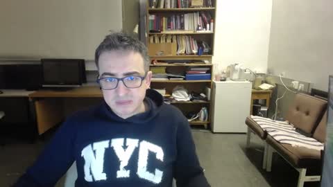 Snapshot of ironchrome chatting on 12-30-24, 03:36 IronChrome online show from 12-30-24, 03:36