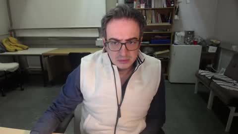 Snapshot of ironchrome chatting on 02-24-25, 04:05 IronChrome online show from 02-24-25, 04:05