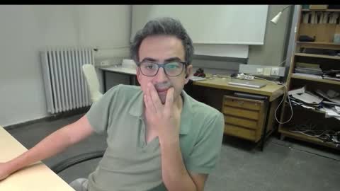 Snapshot of ironchrome chatting on 09-29-25, 04:06 IronChrome online show from 09-29-25, 04:06