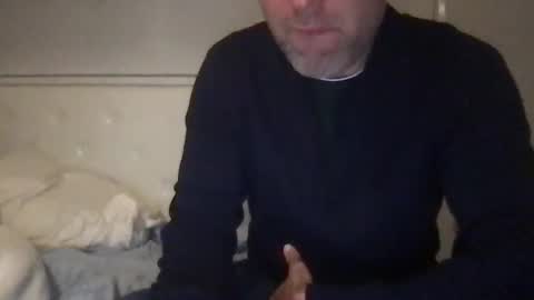 here to pleaz online show from 02-16-25, 10:54