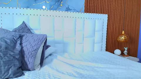 Sandy  online show from 02-19-25, 03:16