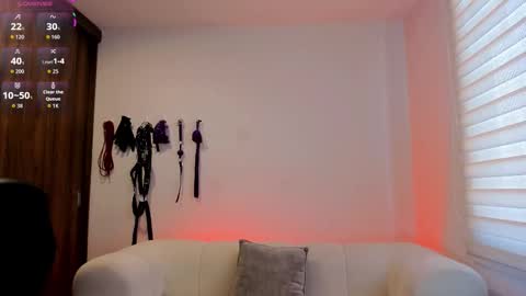 Snapshot of irvinepassion chatting on 02-09-26, 12:53 WILL ANDREW online show from 02-09-26, 12:53