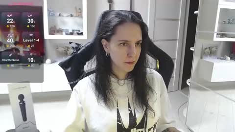 Irwi Tomboy online show from 10-23-25, 05:44