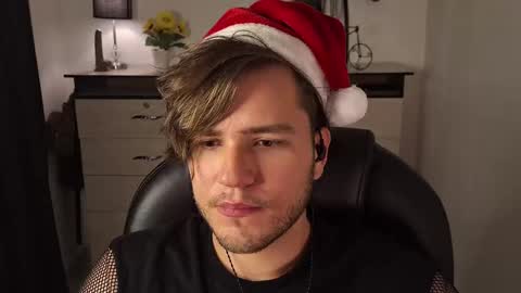 Jess online show from 12-25-24, 09:33