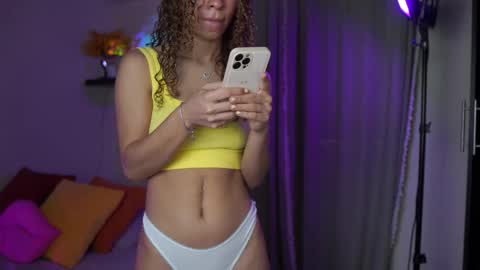 isa_____ online show from 10-31-25, 08:10