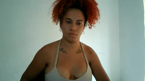 isa_bellaxx23 online show from 09-14-25, 06:40