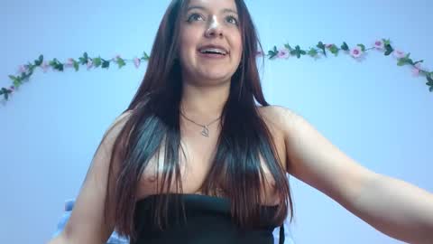 isa_jones1 online show from 02-01-25, 04:35