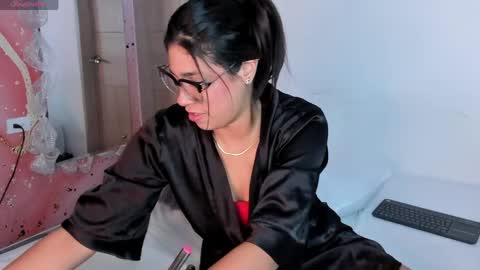 oIssaJonneso online show from 04-16-26, 01:01