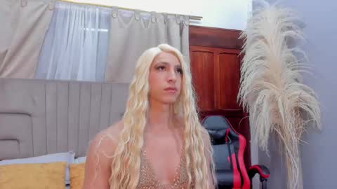 Isa Lancaster online show from 09-24-25, 07:50