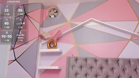    online show from 02-08-25, 01:54