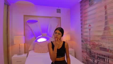    online show from 09-24-25, 10:51