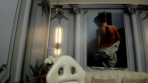    online show from 10-22-25, 03:18