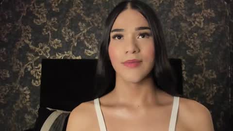 Snapshot of isa_little_star chatting on 03-07-25, 03:28 Isa online show from 03-07-25, 03:28