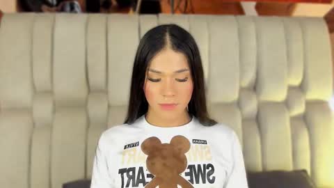 Isa  online show from 03-09-26, 03:43