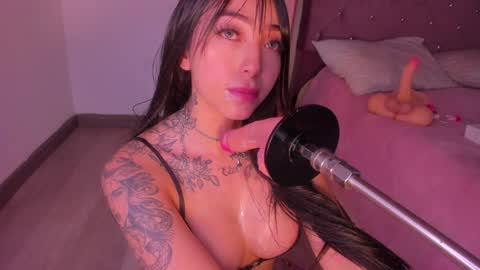 Snapshot of isa_redhair_ chatting on 02-08-25, 07:59 .... Connection time 900 pm to 500 amRest days Wednesday and Saturday online show from 02-08-25, 07:59