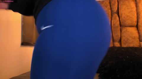  I S A  online show from 10-11-25, 11:53