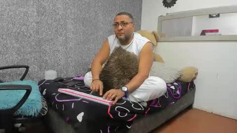 isa_x18 online show from 04-17-26, 05:10