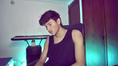 isaac online show from 01-08-25, 01:53