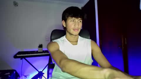 isaac online show from 01-21-25, 05:16