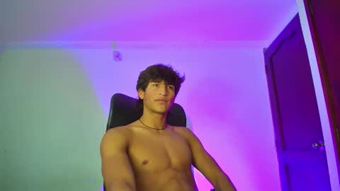 isaac online show from 09-17-25, 10:33
