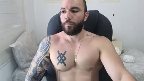 Isaac carter online show from 01-18-26, 02:10