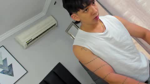 isaac_cryston online show from 02-07-25, 03:08