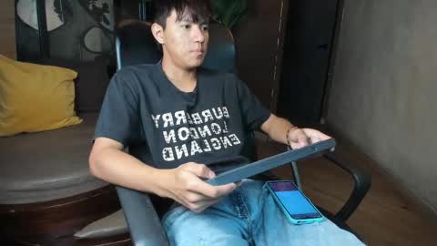 Snapshot of isaac_grimm chatting on 02-24-26, 03:04 isaac_grimm online show from 02-24-26, 03:04