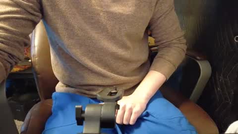 isaac online show from 12-26-24, 02:05