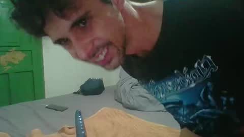 Snapshot of isaactoy chatting on 09-29-25, 02:27 Isaac Davis Poe online show from 09-29-25, 02:27