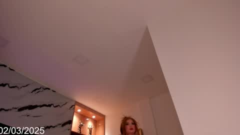 Isabel online show from 03-02-25, 05:44